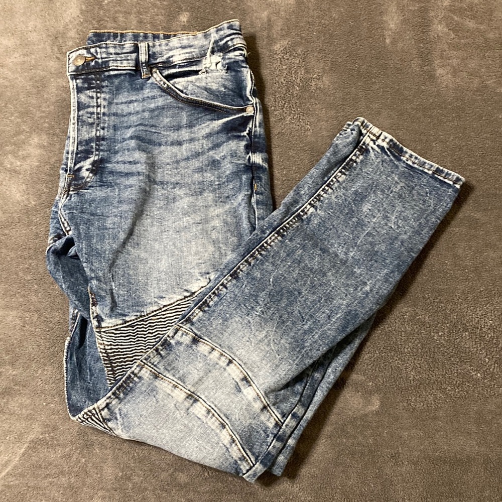 H & M Size Large MENS Skinny Jeans